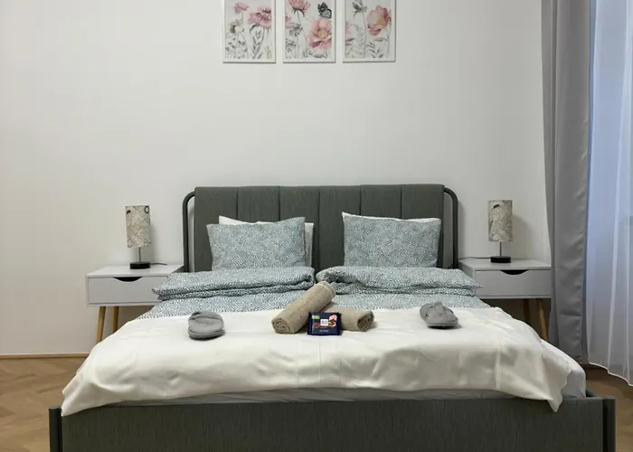 Apartment Vienna Апартаменты *